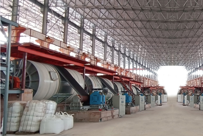 Are the processes of dry ball mill and wet ball mill the same?